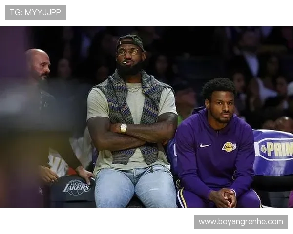 詹姆斯赞布朗尼看好东契奇高度